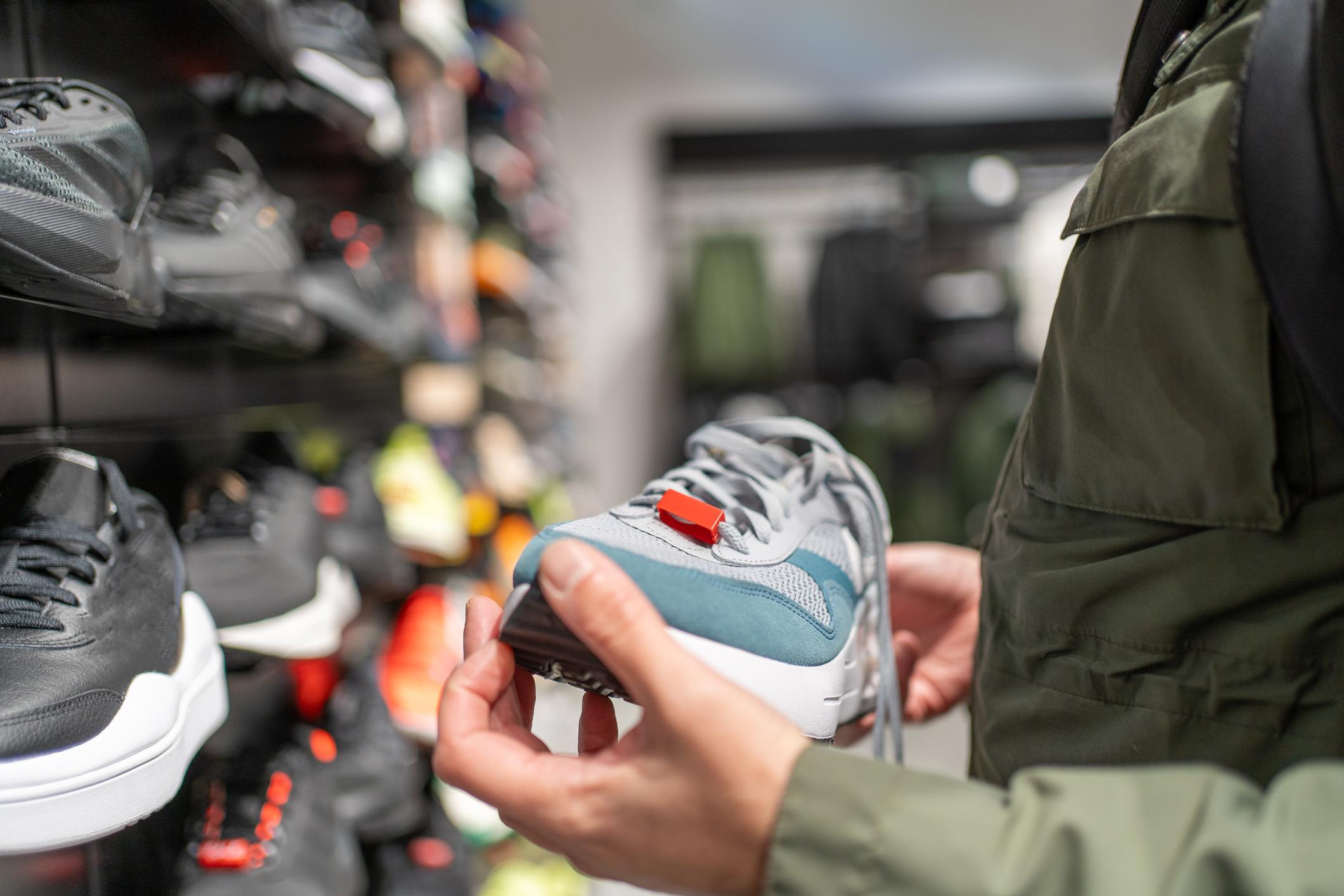 best shoe store discounts 2026 nike adidas dsw deals comparison best shoe store discounts 2026 nike adidas dsw deals comparison
